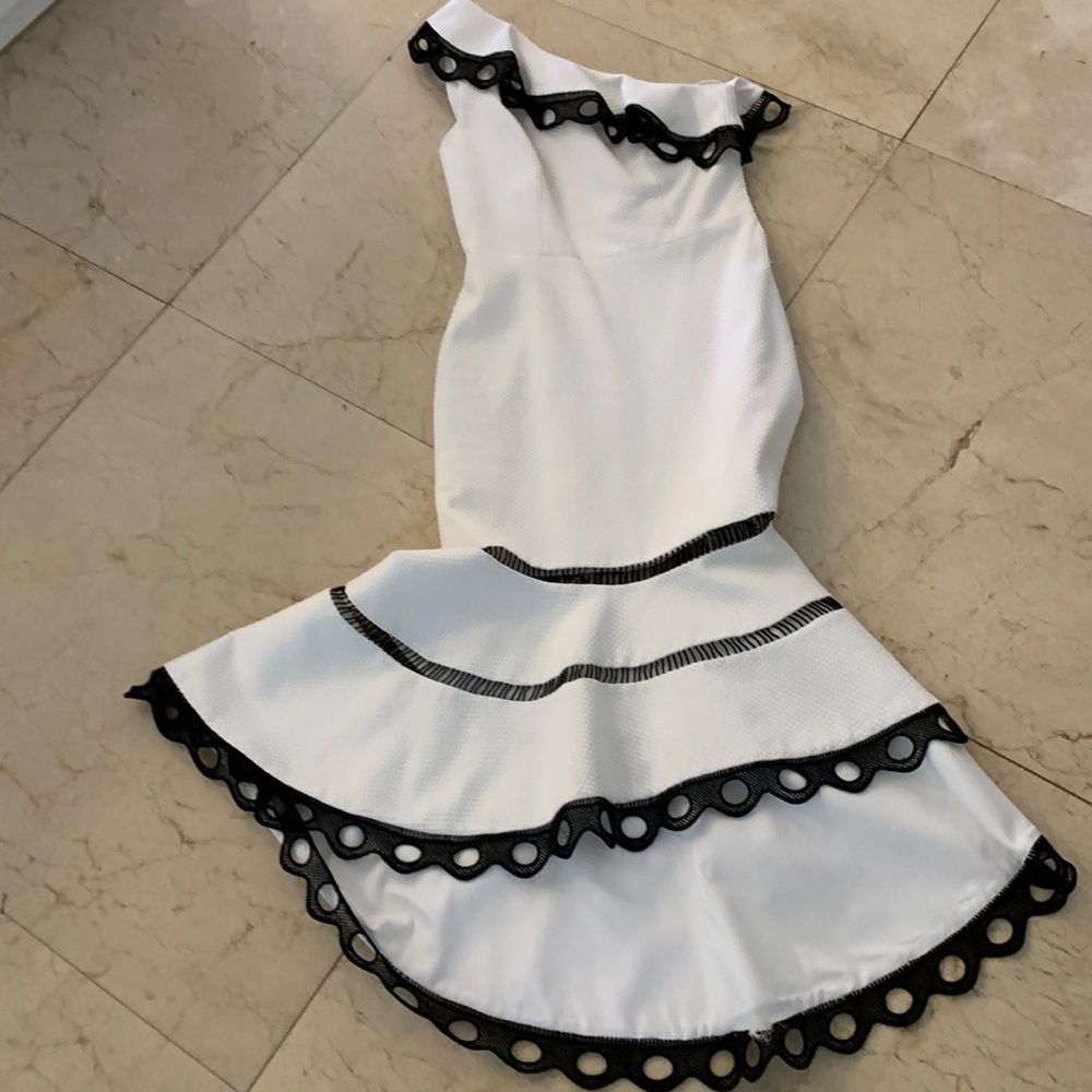 ALEXIS - One shoulder, sexy dress size XS